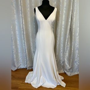 - Allure Romance 3458 NWT